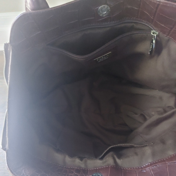 Furla Chocolate brown croc embossed leather handbag purse. Amazing condition - Picture 8 of 16